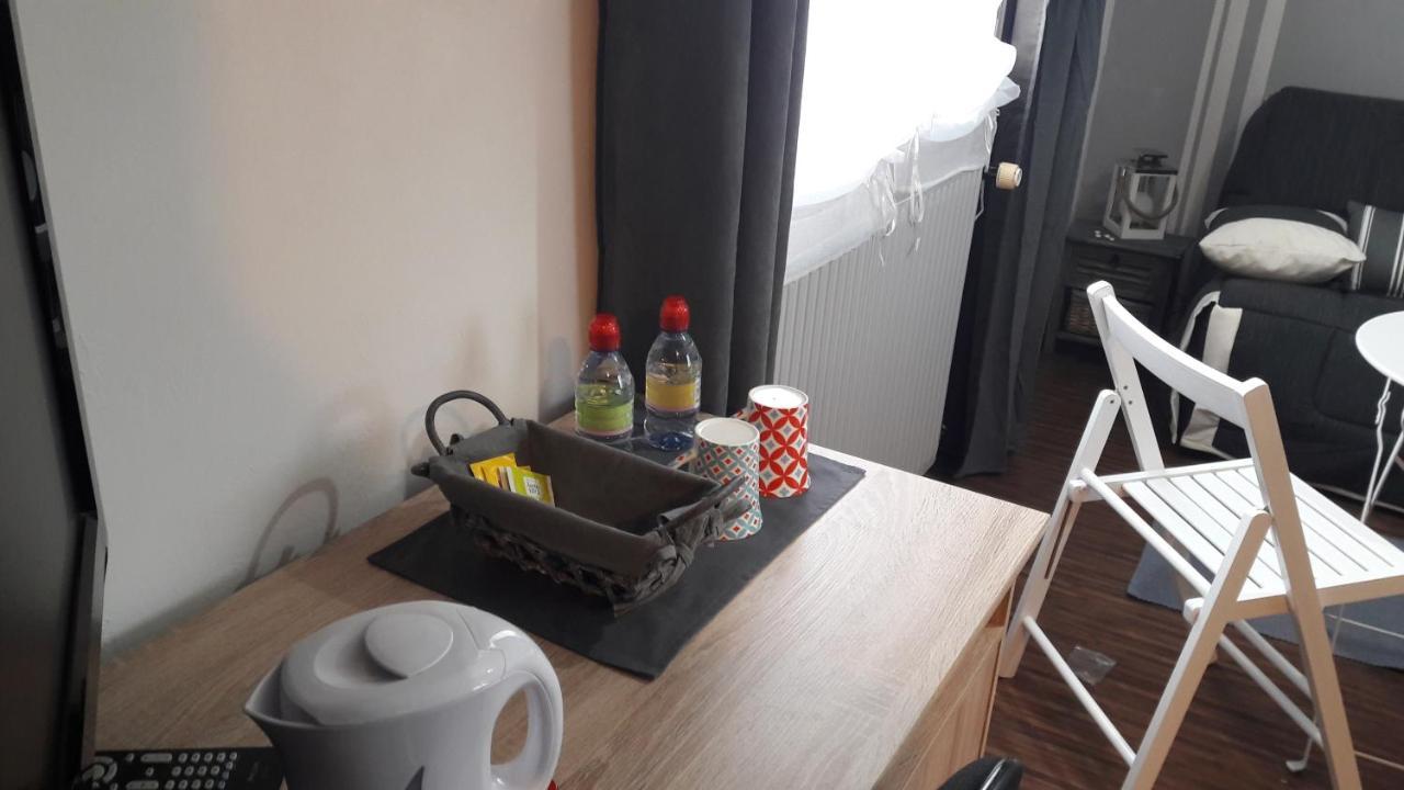 Chambre D'Hote - La Ruche Des Bleuets Mulsanne Dış mekan fotoğraf